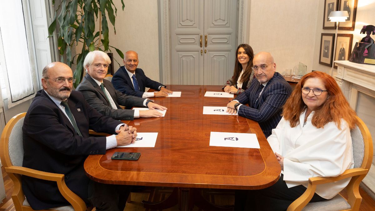 El Grupo de Trabajo de profesiones jurídicas aborda nuevas medidas para garantizar la desconexión digital y la conciliación