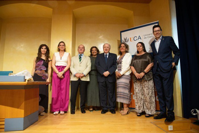 EL COLEGIO DE GRADUADOS SOCIALES DE CÁDIZ Y CEUTA ACOMPAÑA A LA NUEVA PROMOCIÓN DEL GRADO EN RELACIONES LABORALES Y RECURSOS HUMANOS DE LA UCA