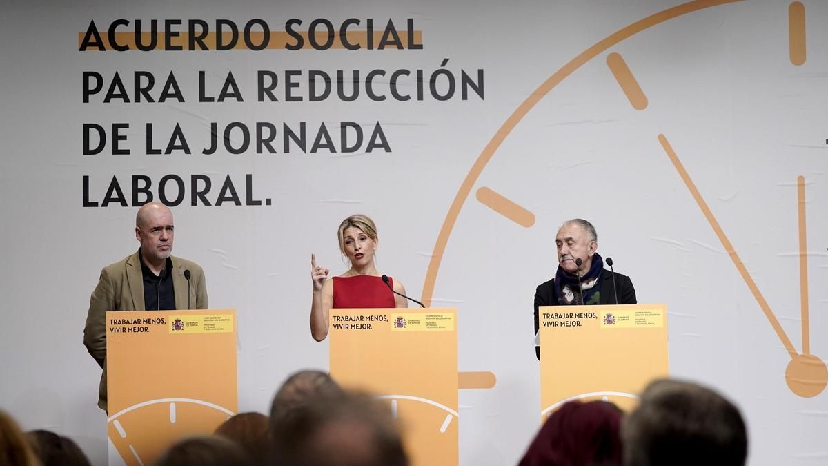 Los graduados sociales lamentan el “fracaso” por el desacuerdo para reducir la jornada y se ofrecen a mediar