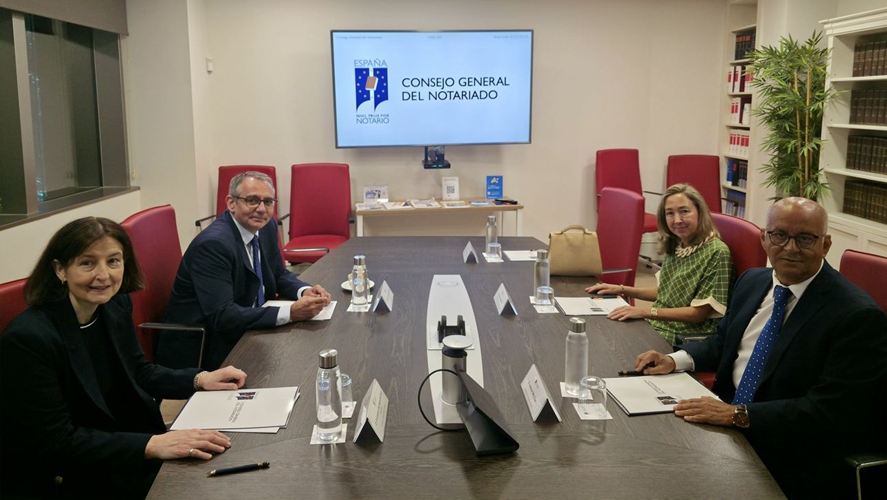 EL CONSEJO GENERAL DEL NOTARIADO Y EL CONSEJO GENERAL DE COLEGIOS OFICIALES DE GRADUADOS SOCIALES DE ESPAÑA AVANZAN HACIA LA TRAMITACIÓN JURÍDICA ÍNTEGRAMENTE ONLINE