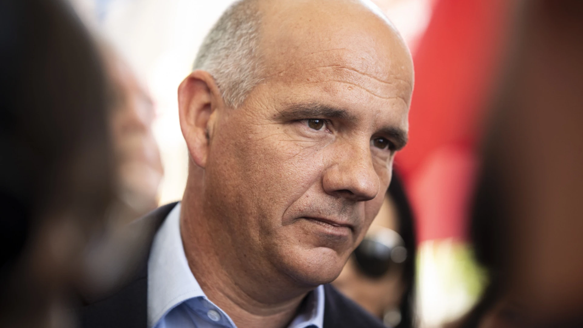 Raimundo pede a Portugal que abandone a "caminho bélico" e priorize a paz