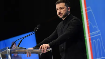 "Zelensky solicita apoio urgente para enfrentar os ataques aéreos russos"