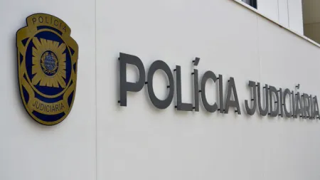 Homem preso por tentar assassinar ex-namorado da sua antiga parceira
