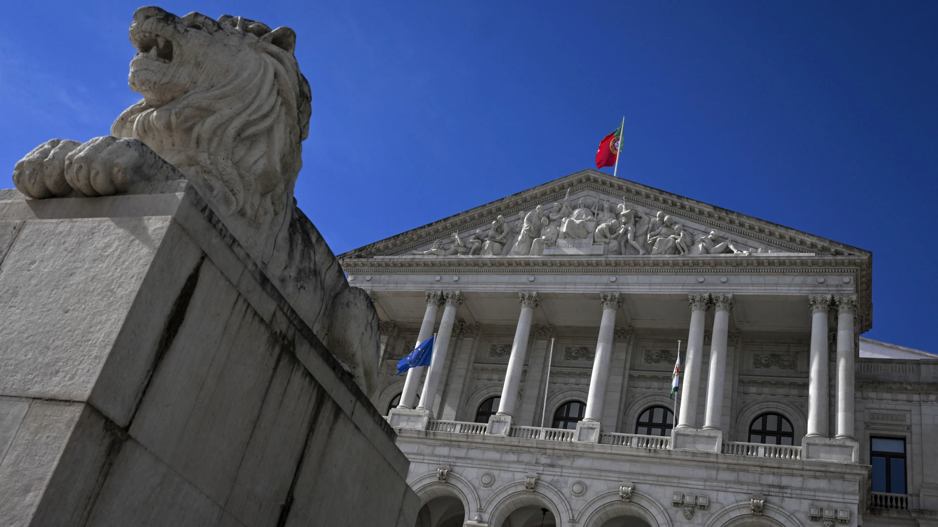 Solicitação de Transição no Processo de Naturalização em Debate no Parlamento