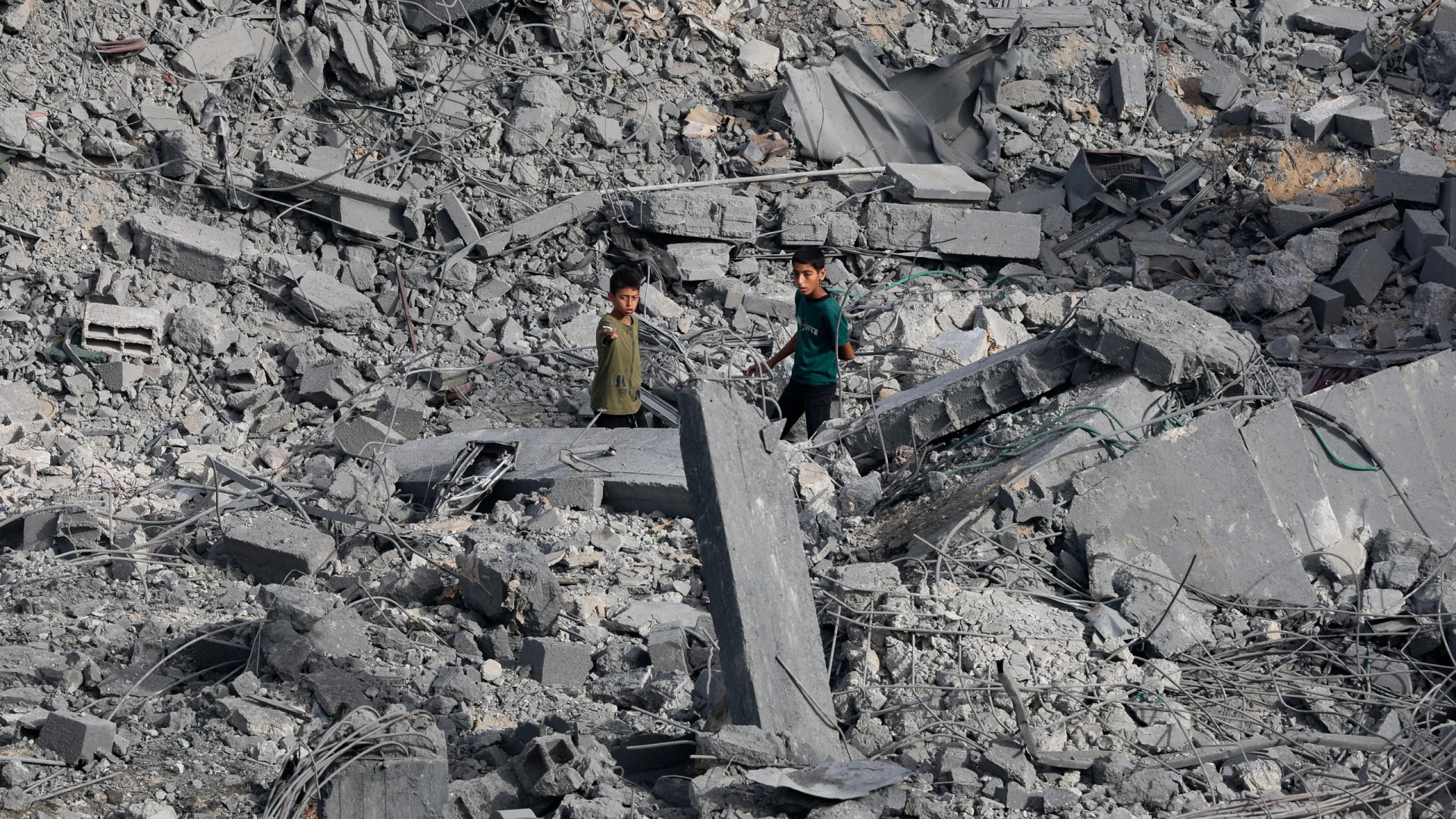 Gás lacrimogéneo provoca tragédia em centro de distribuição de Gaza