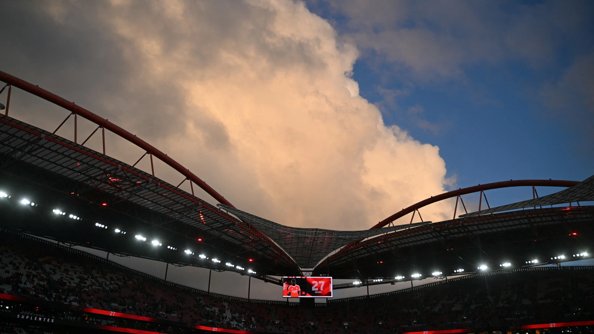 Benfica e Fenerbahçe: Confronto na Eusébio Cup marcado para julho