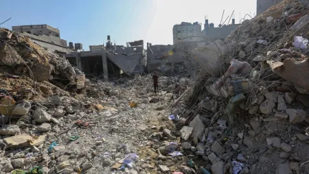 Israeliza "cidade humanitária" para palestinianos gera controvérsia
