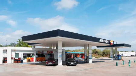 Repsol coloca à venda esfera para armazenamento de gás em Sines