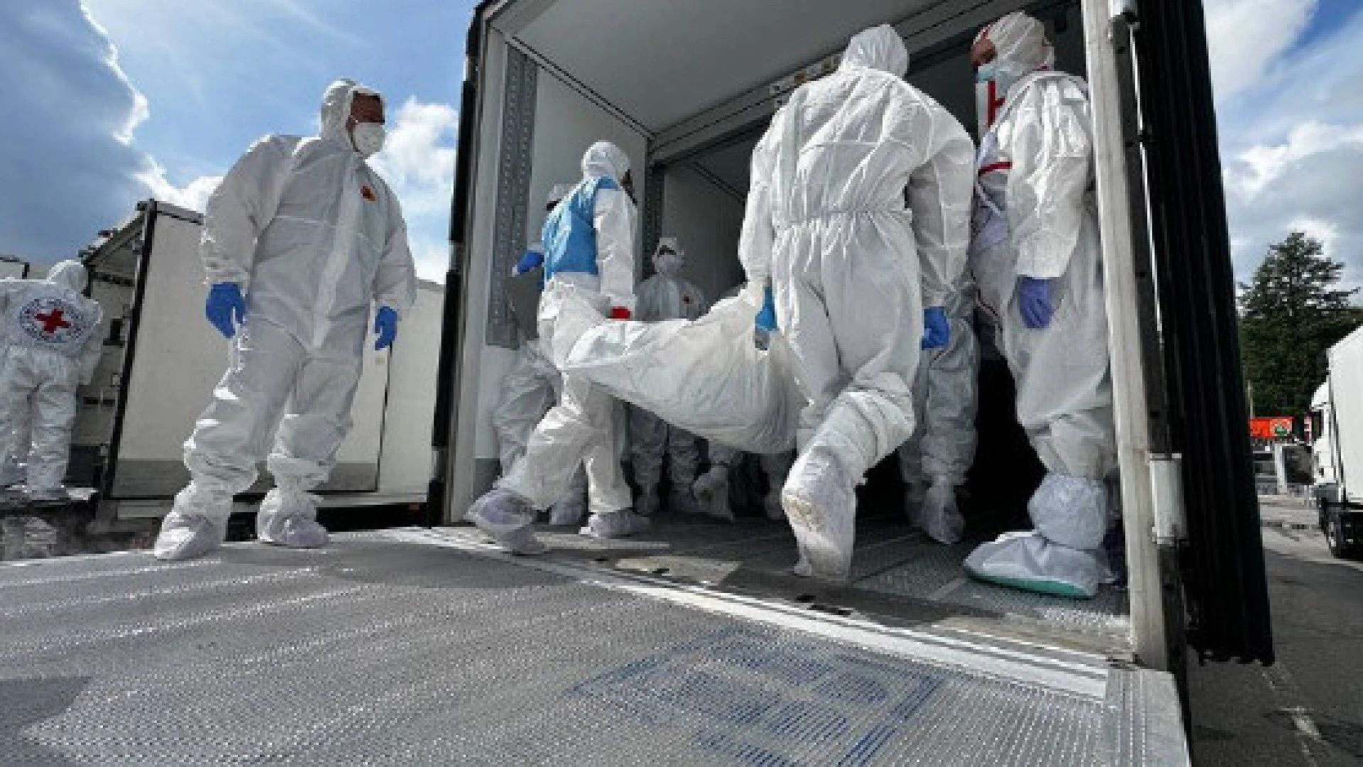 Troca de corpos entre Ucrânia e Rússia: 1.000 soldados ucranianos recuperados