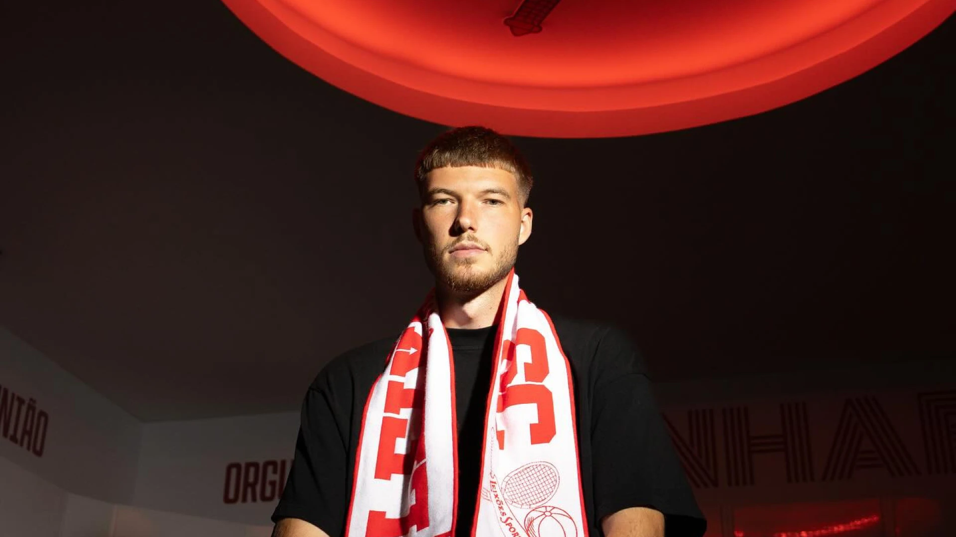 Leixões apresenta Benjamin Kanuric como novo reforço para o meio-campo