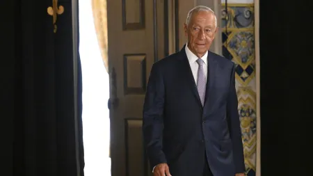 Presidente avalia participação na cimeira da CPLP na Guiné-Bissau