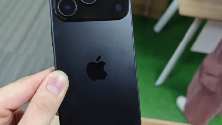 iPhone 17 Pro promete inovar com ecrã antirreflexo