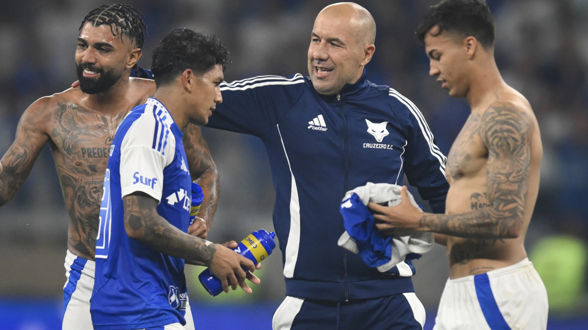 Cruzeiro volta a brilhar no Brasileirão com Leonardo Jardim