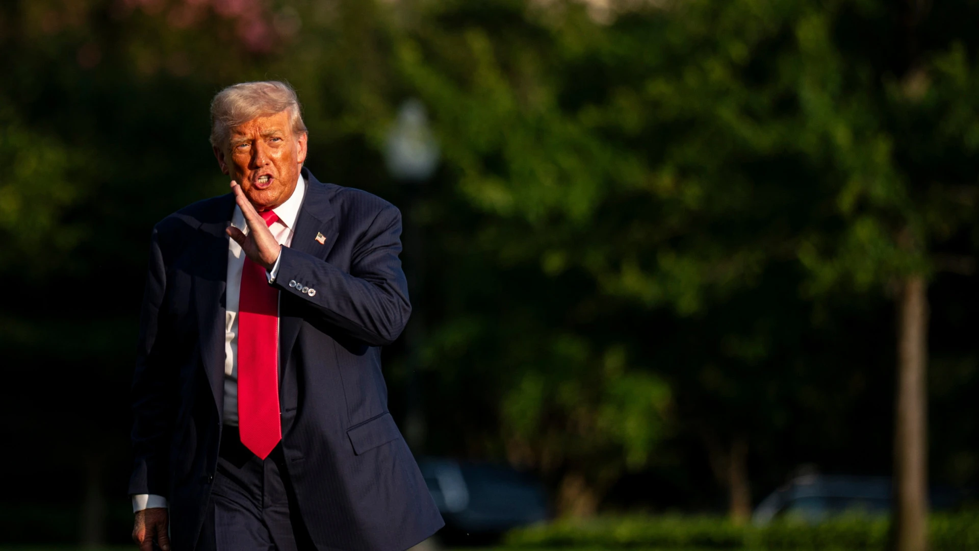 Trump critica Powell e a Reserva Federal pelo impacto no mercado imobiliário