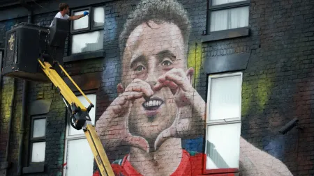 Liverpool presta homenagem eterna a Diogo Jota com nova secção no site