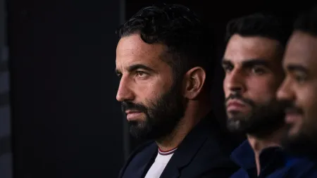 Lesões afetam plantel do Manchester United na viagem para Estocolmo