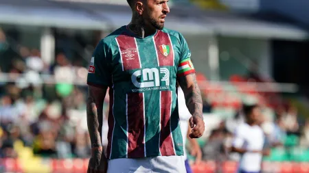 Rescisão Amigável entre Estrela da Amadora e Miguel Lopes