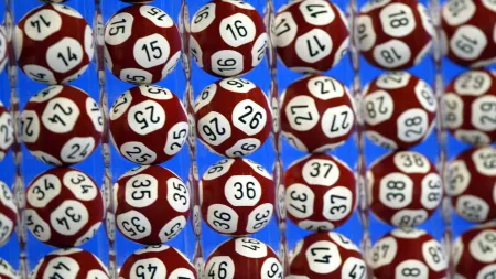 Euromilhões com jackpot milionário vazio e prémios menores para Portugal