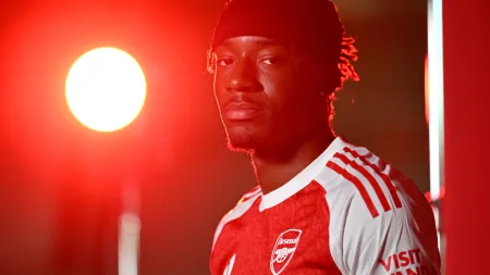 Arsenal assegura a contratação de Noni Madueke