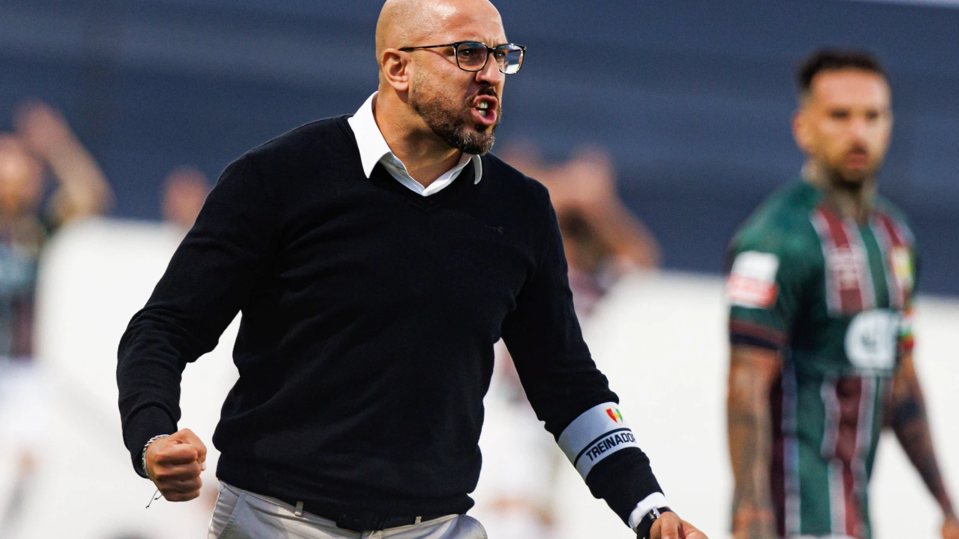 Estrela da Amadora triunfa em goleada diante do 1.º Dezembro