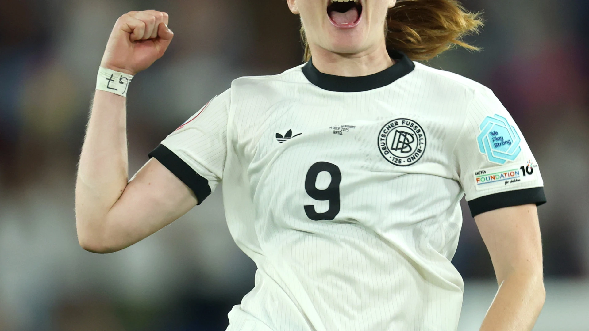 Alemanha avança para as meias-finais após duelo emocionante com a França