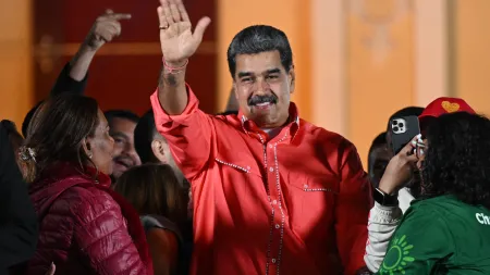 Maduro anuncia resgate de venezuelanos em troca de detidos nos EUA
