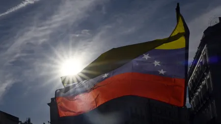 Acordo entre Venezuela e EUA permite libertação de venezuelanos em El Salvador