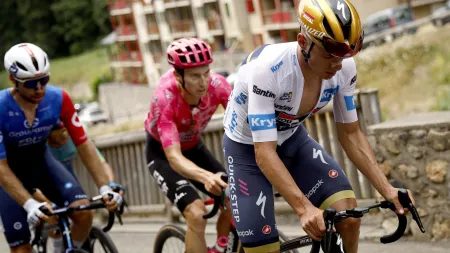 Remco Evenepoel abandona a Volta a França na 14.ª etapa