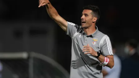 Empate entre Benfica B e Académico de Viseu na pré-temporada