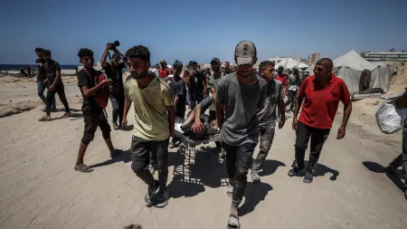 Tragédia em Gaza: 73 palestinianos perdem a vida à espera de assistência