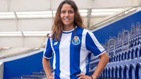 Angelina da Costa reforça FC Porto após subida à segunda divisão