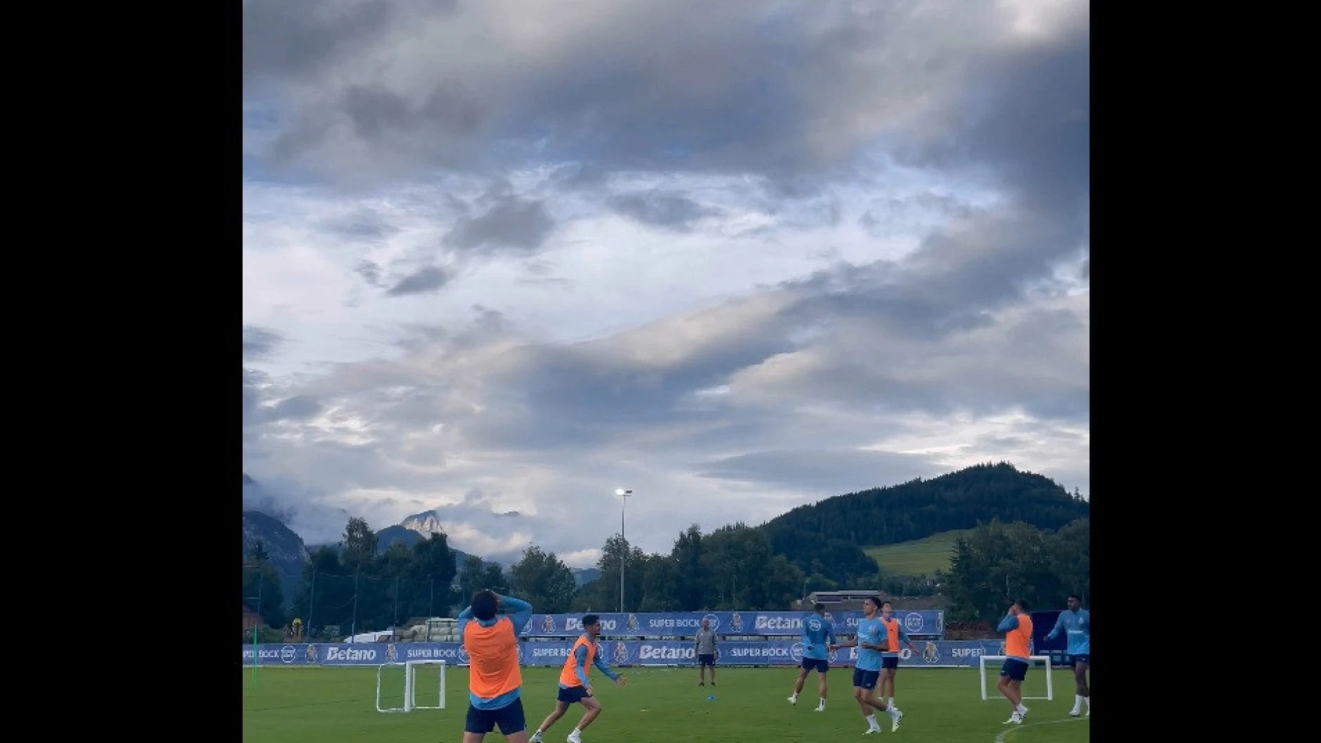 FC Porto inicia estágio de pré-época na Áustria com grande intensidade