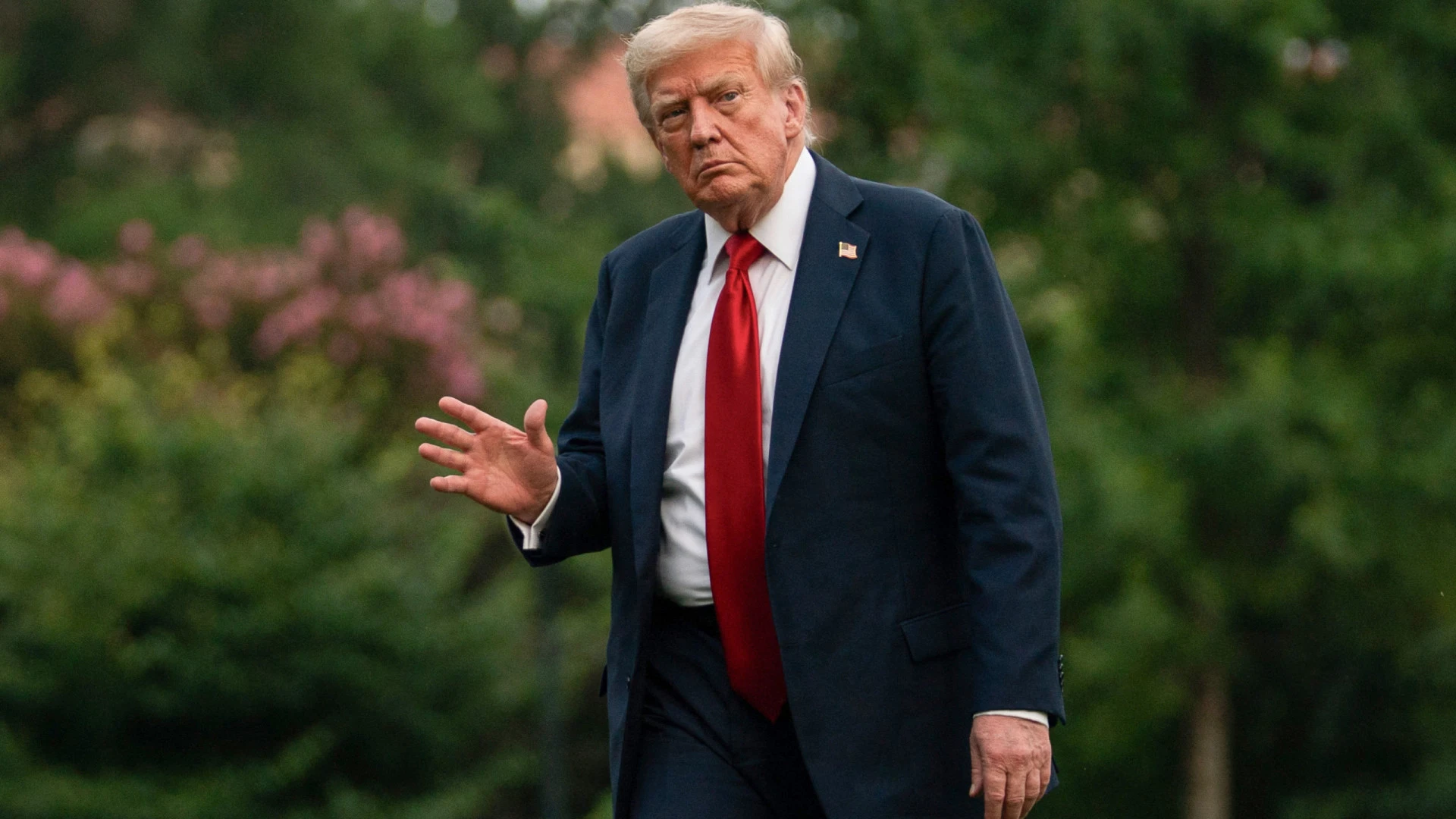Trump surpreendido com os recentes ataques israelitas na Síria e Gaza