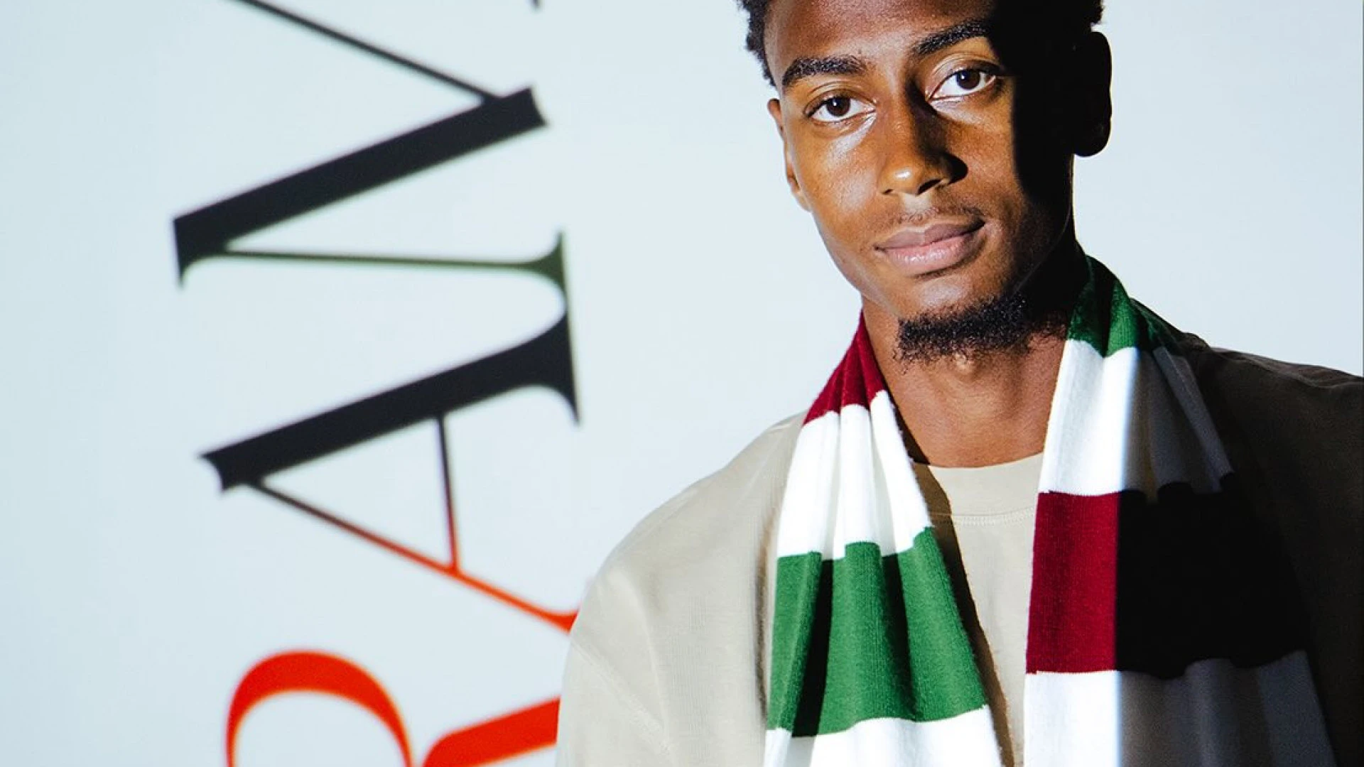 Estrela da Amadora reforça defesa com contratação de Hamed Dramé