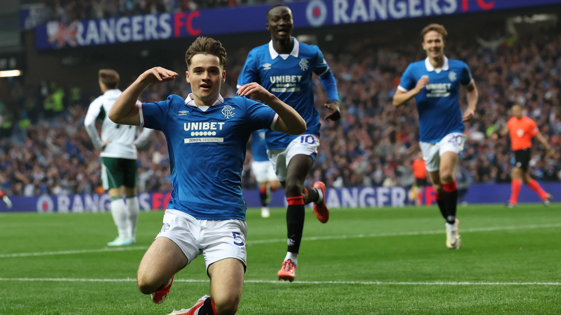 Rangers surpreende Panathinaikos e conquista vantagem sólida na Champions