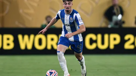 Martim Fernandes realça união do FC Porto e ambição na era Farioli