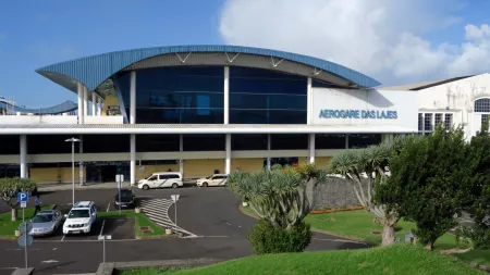 Iniciativa popular propõe renomear Aerogare das Lajes em honra de Nuno Bettencourt