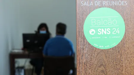 SNS 24 celebra 8 anos com lançamento de App e Portal inovadores