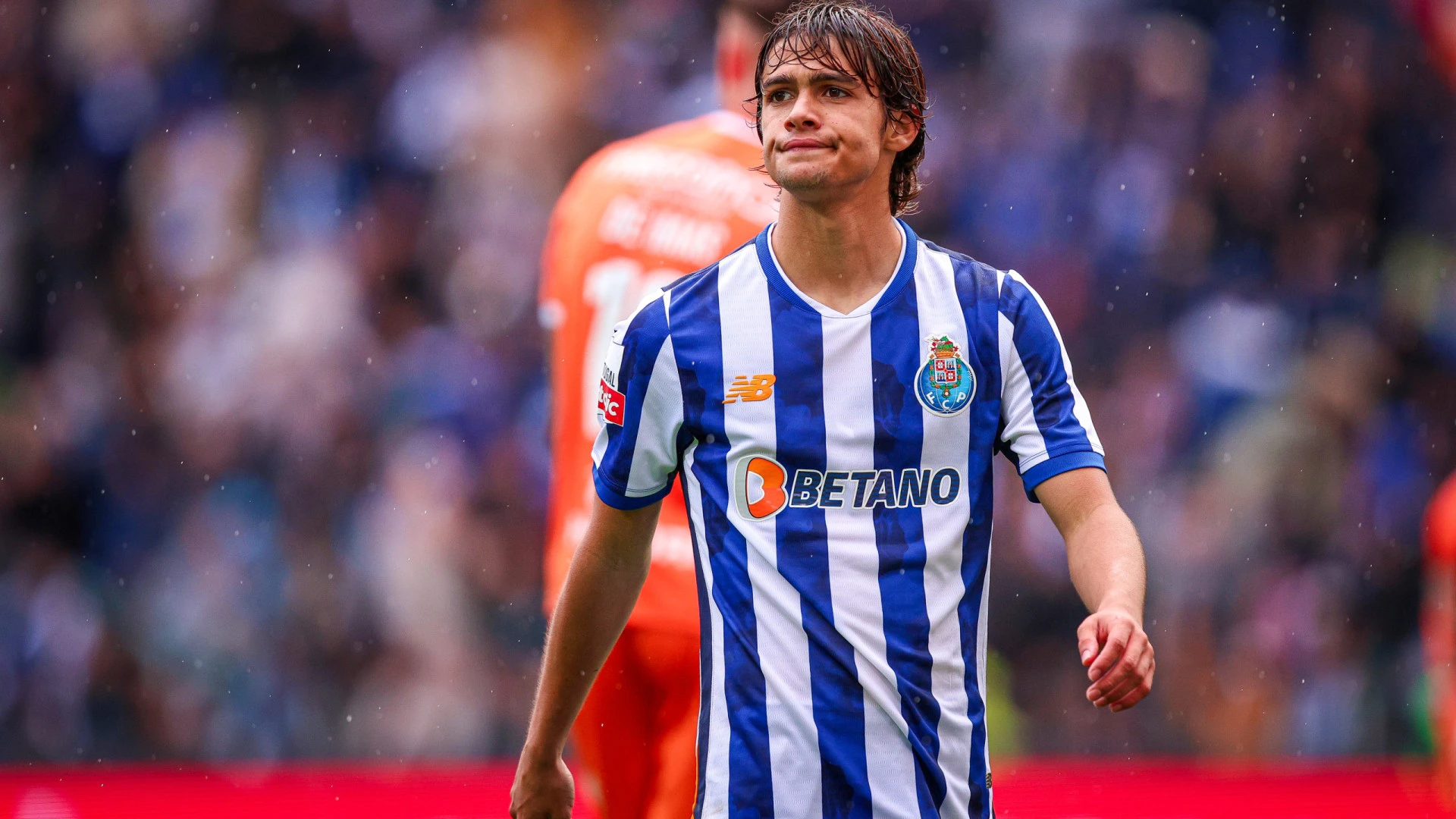 "Rodrigo Mora deve permanecer no FC Porto: uma opurtunidade para brilhar"