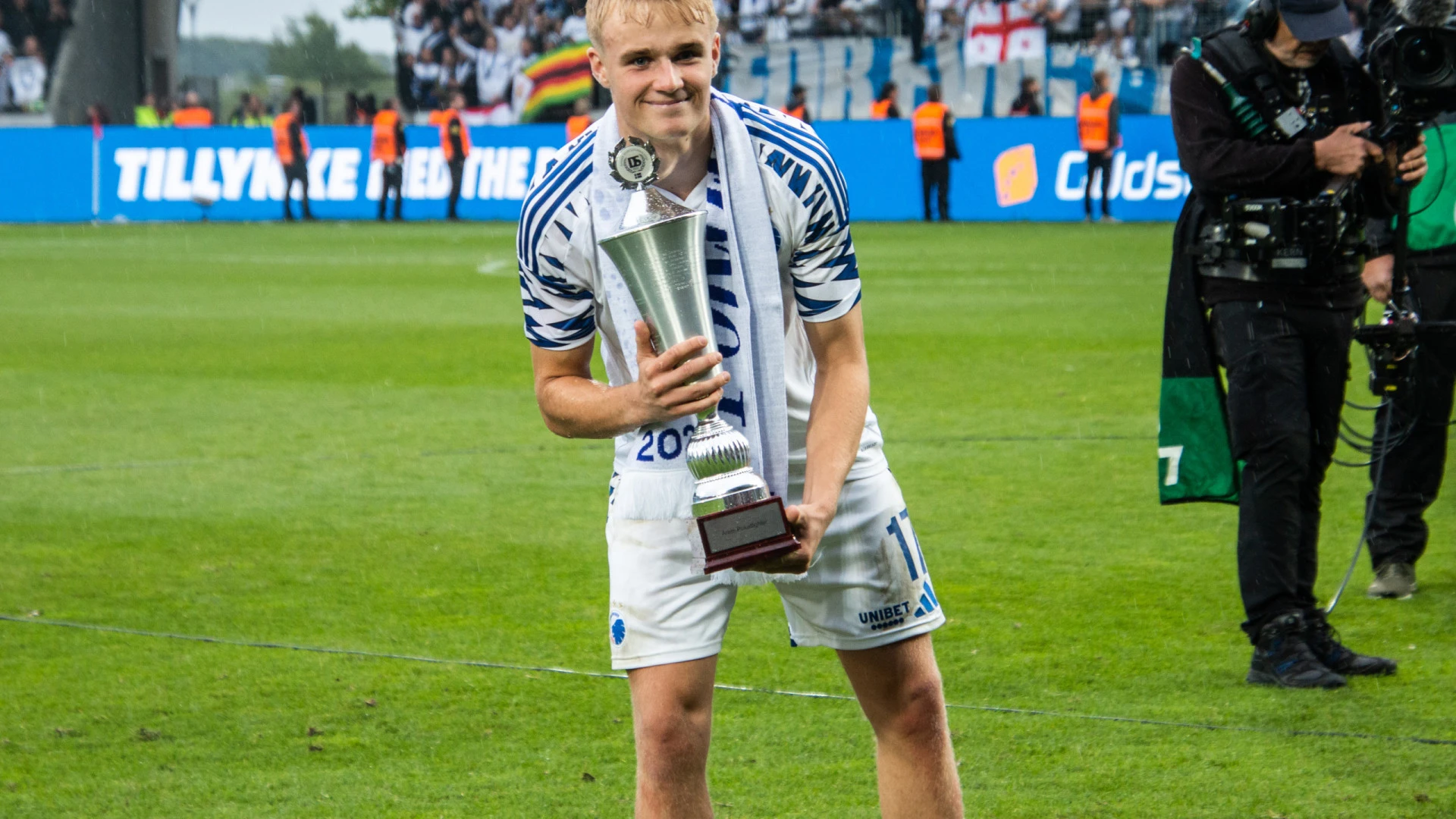 FC Porto assegura contratação de Victor Froholdt
