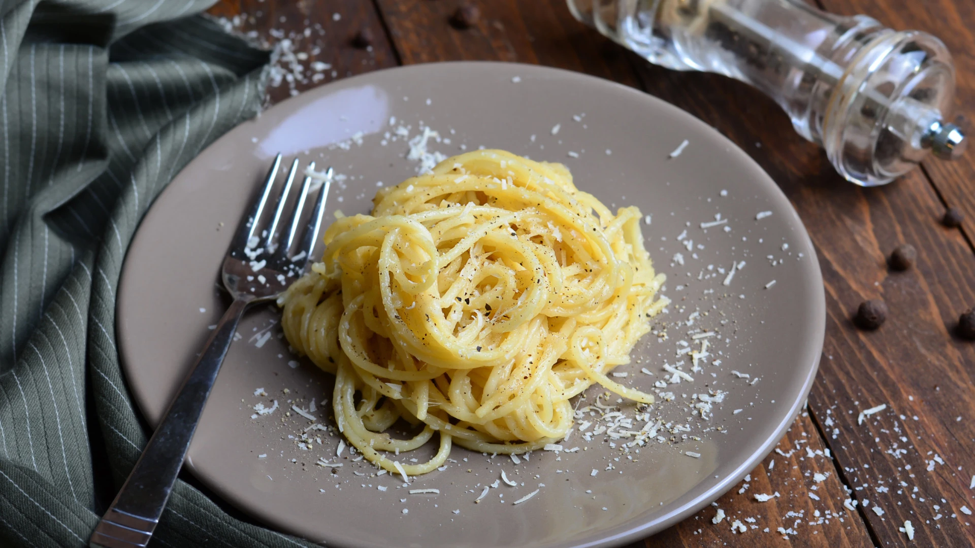 Descubra o Cacio e Pepe Vegan: Sabor Autêntico Sem Ingredientes Animais