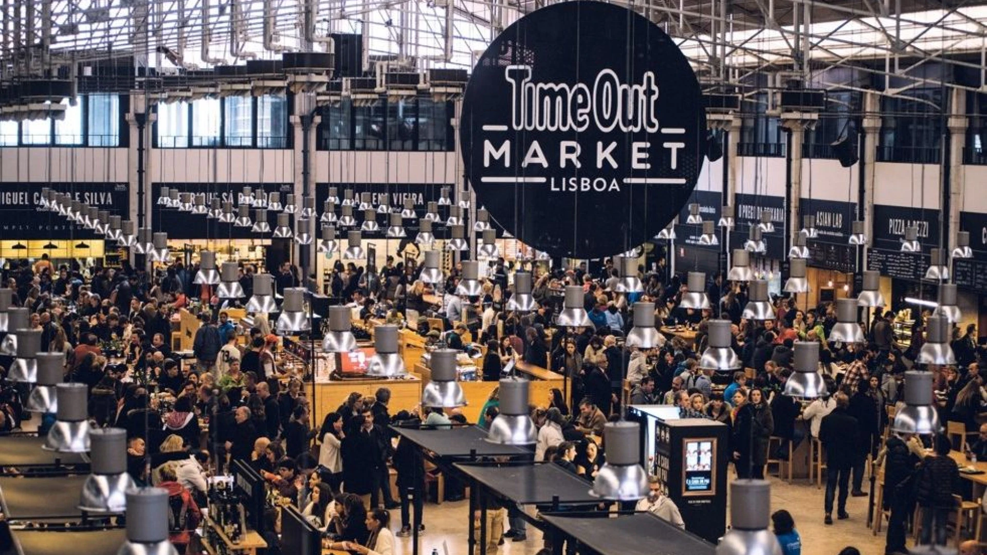 Tiroteio no Time Out Market provoca alarma e suspeitos permanecem desconhecidos