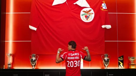 Acompanhe as Novas Contratações no Mercado de Transferências