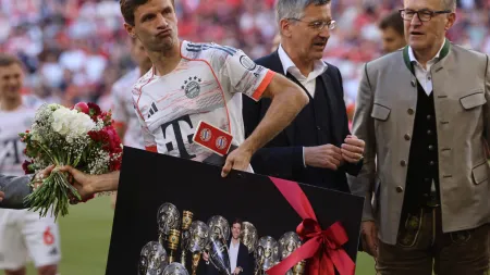 Surpresas no futuro de Thomas Muller após despedida do Bayern Munique