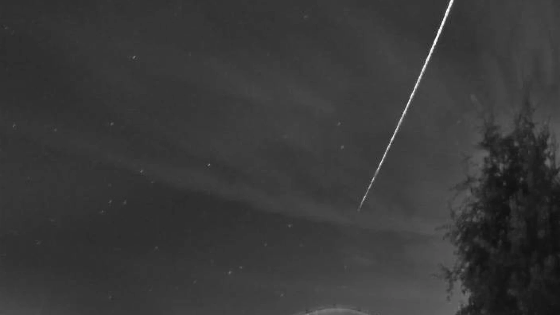 Meteorito ilumina céu de Braga durante a noite