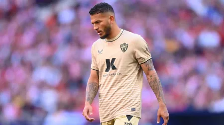 Luis Javier Suárez a caminho do Sporting como substituto de Gyokeres