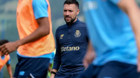FC Porto finaliza estágio na Áustria com boas notícias para Farioli