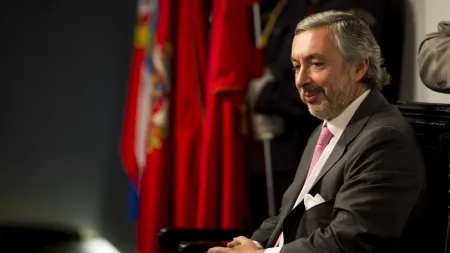 Lobo Xavier apoia Marques Mendes, destacando a importância da moderação