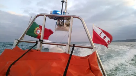 Tragédia no rio Minho: jovem perde a vida enquanto amigo consegue escapar