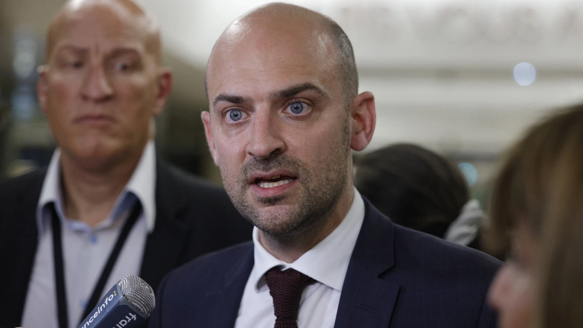 França solicita esclarecimentos à Vueling após expulsão de adolescentes judaicos